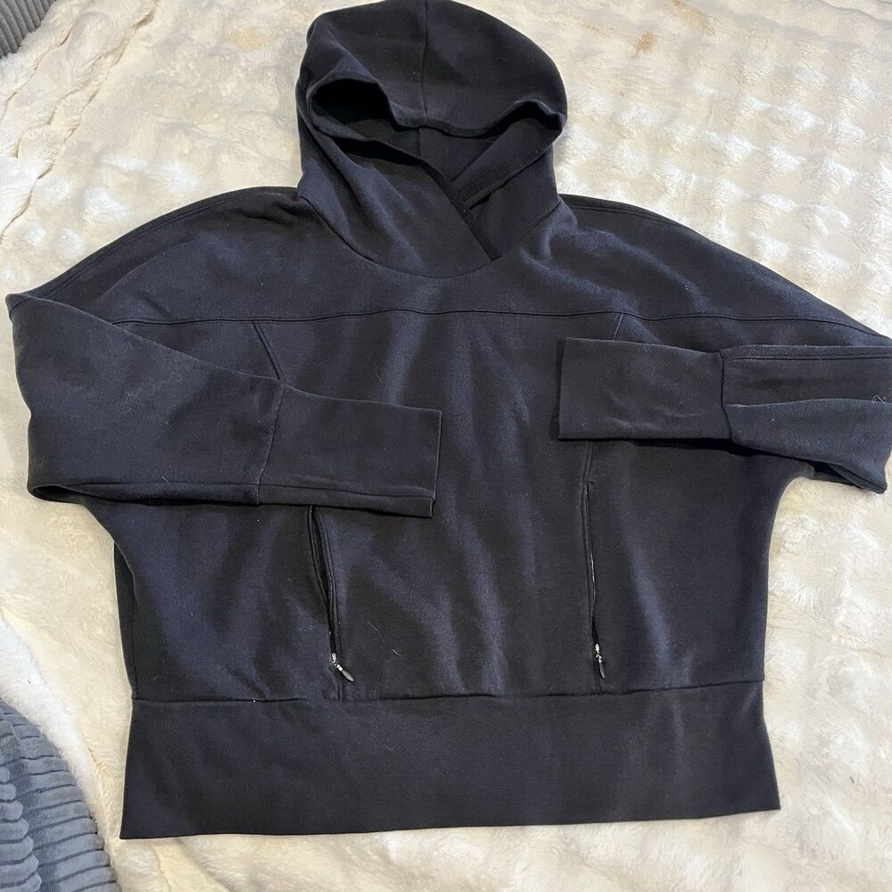 North Face Hoodie Women’s Medium Long Sleeve Black Pullover Hooded Lightweight